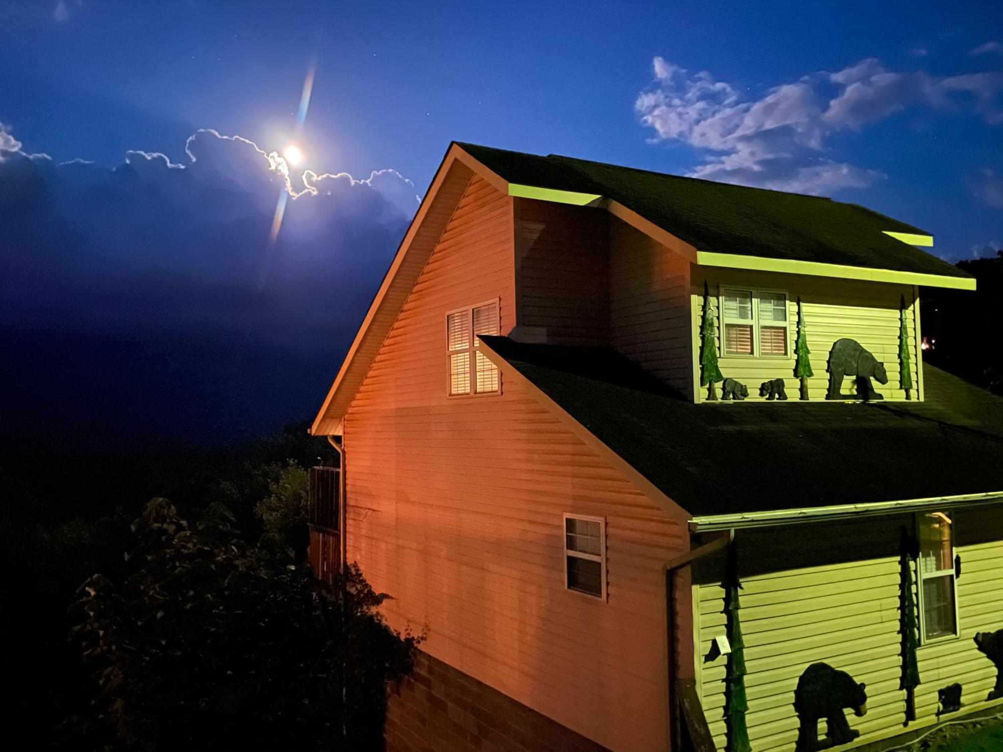 Heavenly View - Bear Themed Cabin, Hottub, Dog-Friendly, Near Gatlinburg Exterior foto